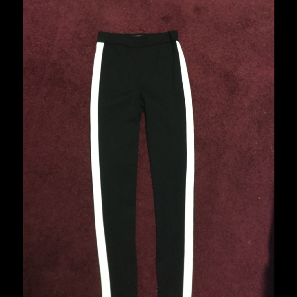Brand new with tags Forever 21 pants xS